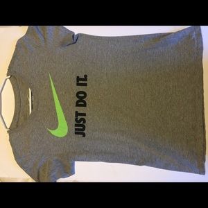 Women’s Nike T-Shirt